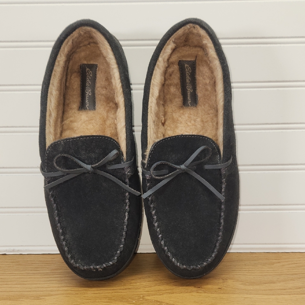 Eddie Bauer Men's Gray Suede Moccasin Slippers Size 8-9 NWOT